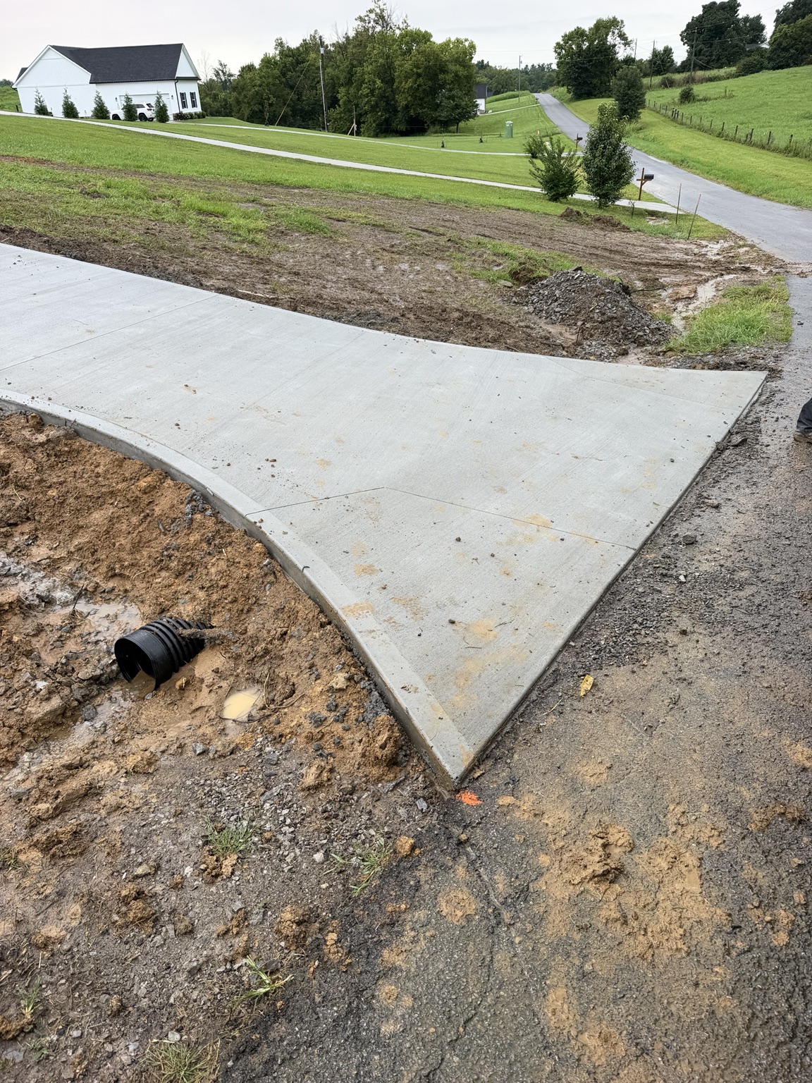 Finished concrete driveway apron